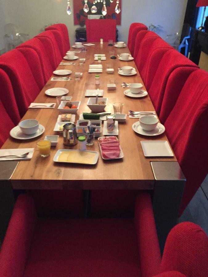 Wake Up Call Bed & Breakfast Westbroek Bagian luar foto