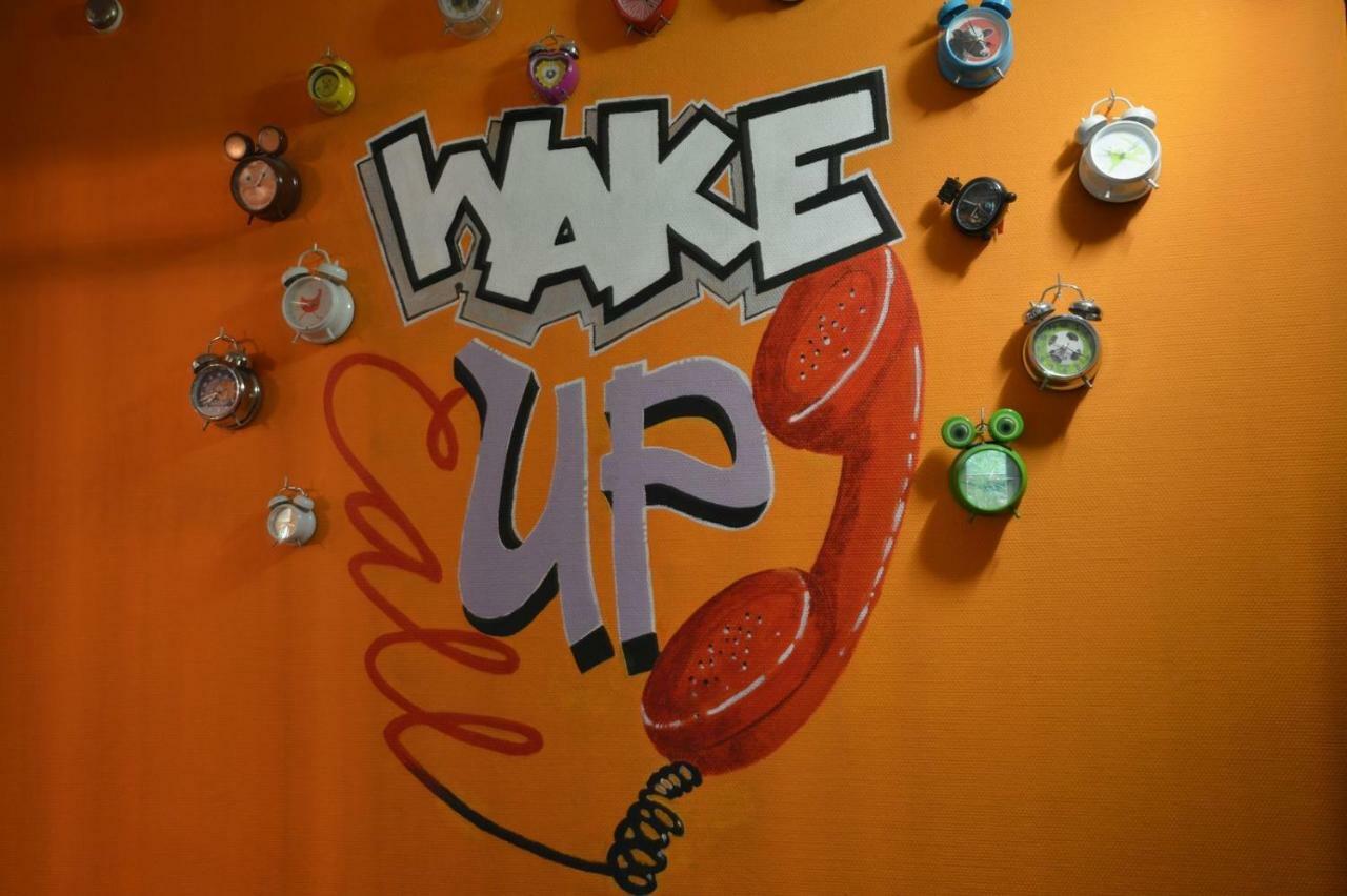 Wake Up Call Bed & Breakfast Westbroek Bagian luar foto